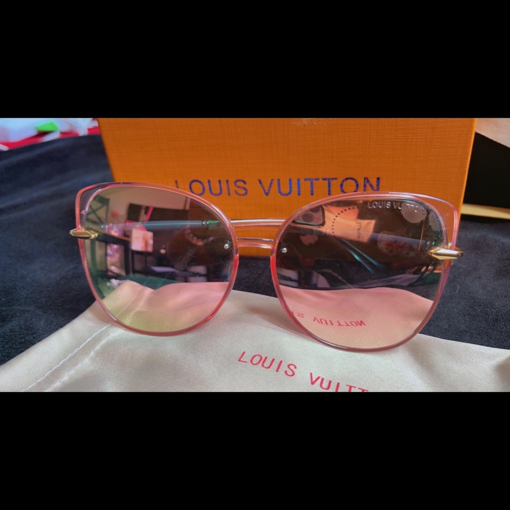 Louis Vuitton soft cat eye sunglasses/shades